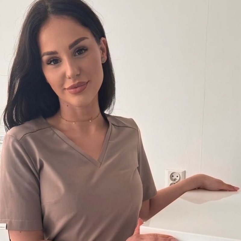 Dominika Sielska - zabiegi estetyczne, Dago Clinic